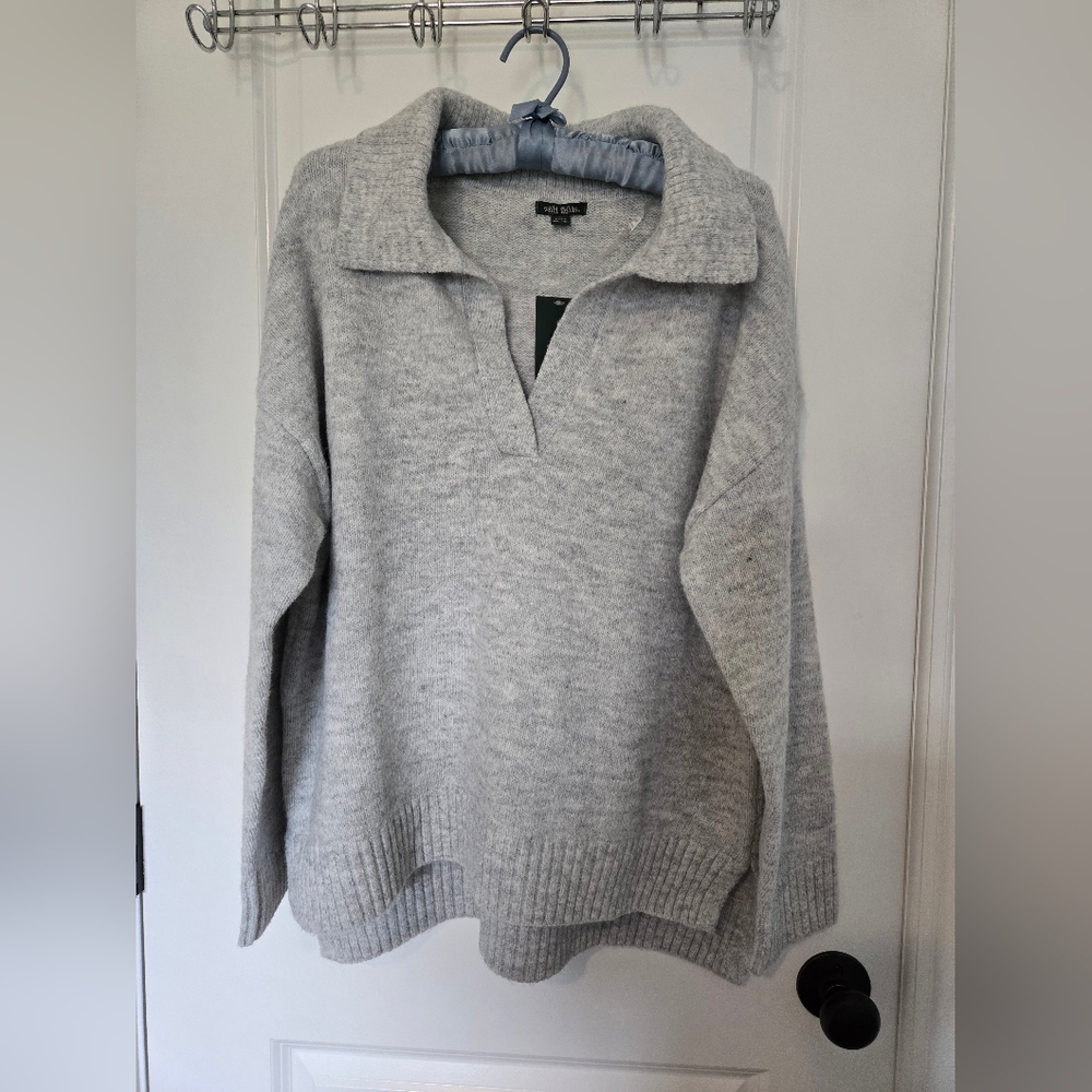 NWT Wild Fable Gray V-Neck Sweater Soft Knit Size XL